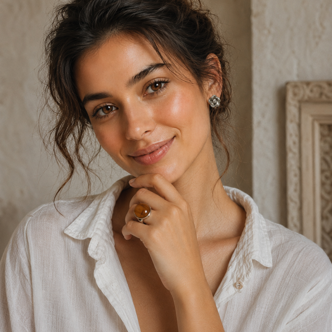 Model wearing Golden Amber Sterling Silver Adjustable Ring with vintage silver styling